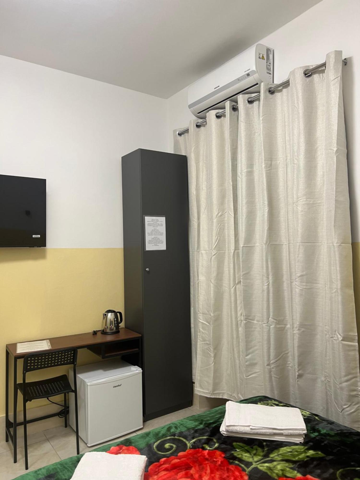 Turati Termini Bed & Breakfast Rome Bagian luar foto